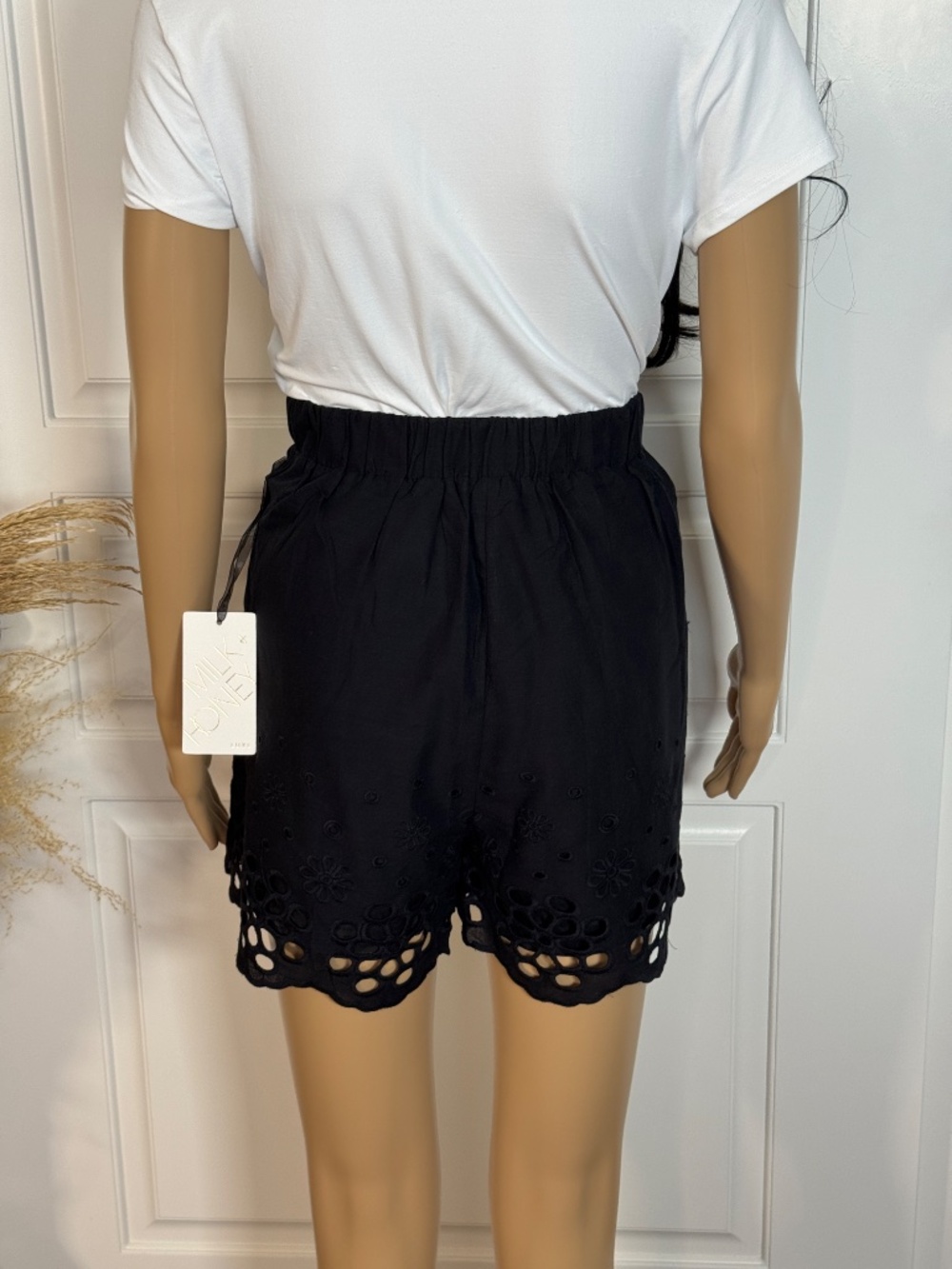 BLACK HIGH WAIST SHORTS WITH FLORAL EYELETS SIZE SMALL - NWT - Picture 9 of 14